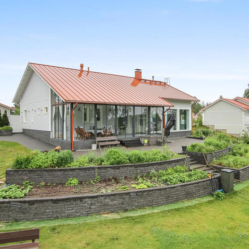 Omakotitalo, Taipalsaari, Rovastintie 4, 5h, k, kph, s, wc, khh, terassi, var, ak, 230,00m², 429 000,00 €