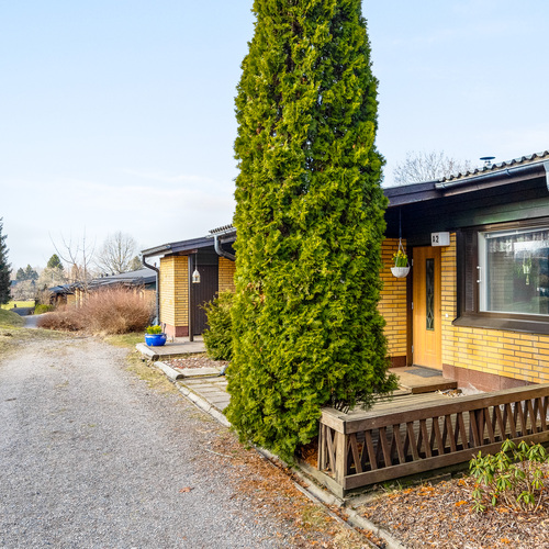 Rivitalo, Päivöläntie 12, Vihti, Ojakkala, 3h, k, kph, s, wc, pukuhuone, vh, varasto, 85,00 m², 145 000,00 €