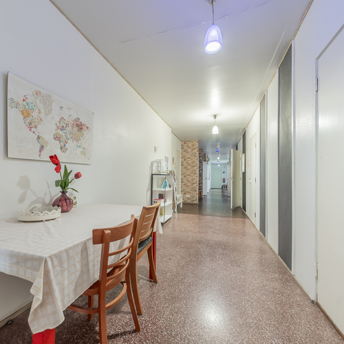 Majatalon käytävä