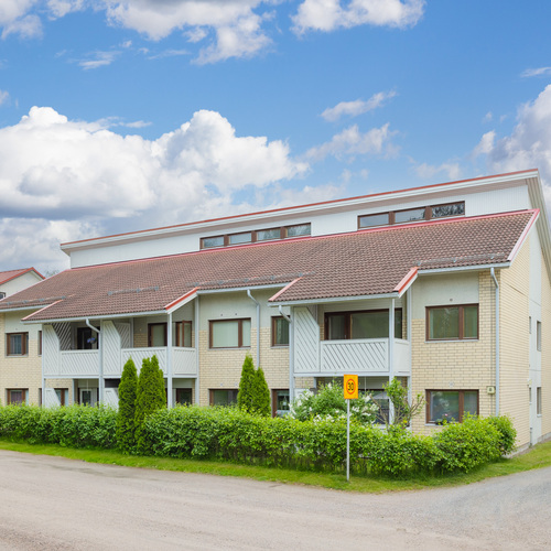 Kerrostalo, Kuoppakatu 8, Riihimäki, Hirsimäki, 2h, k, kph/wc, sauna, parveke, 52 m², 88 000 €