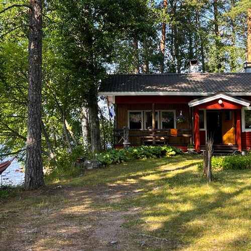 Mökki tai huvila, Teerilahdentie 43, Mäntyharju, Oh, k, 2mh, wc, var, vh, kuisti, 85 m², 319 000 €