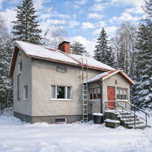 Omakotitalo, Piilomäentie 4, Loppi, Launonen, 4h, k, wc, kph, s, kellaritiloja, erill.pihavarastot, 85 m², 119 000 €