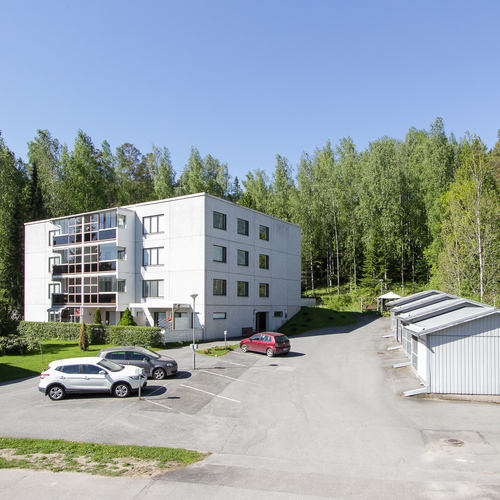 Kerrostalo, Kivimiehentie 11, Janakkala, 3h, k, pkh, kph, s, erill.wc, las.parveke, 82,50 m², 60 000 €