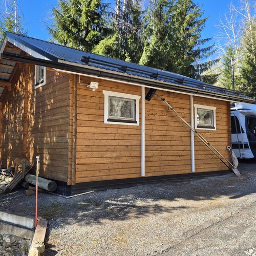 Uusin aitta/autokatos