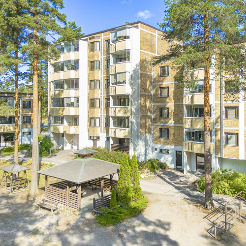 Kerrostalo, Uudenmaankatu 110, Hyvinkää, Vehkoja, 3h, k, kph, erillinen wc, vh,  lasitettu parveke, 75 m², 98 000 €