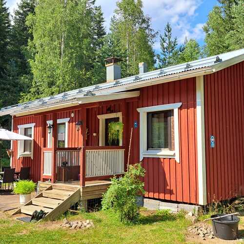 Omakotitalo, Uotilantie 90, Mäntyharju, Tupa, makuualkovi, 2 mh, k, rt, s, kph/wc, tk, kuisti, 62 m², 54 000 €