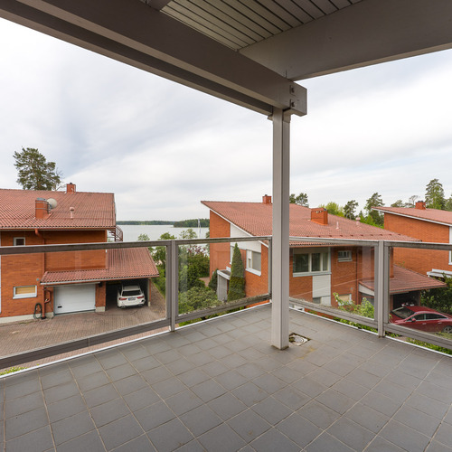 Yläparveke
