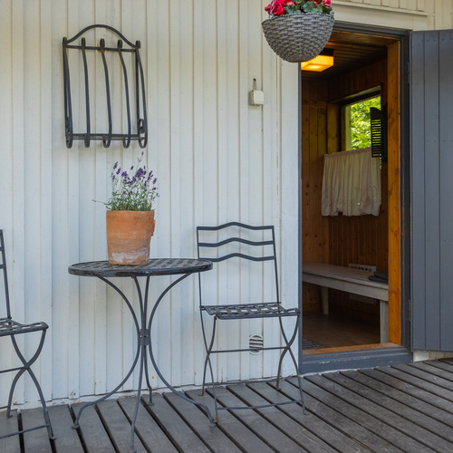 pihasaunan terassi ja pukuhuone