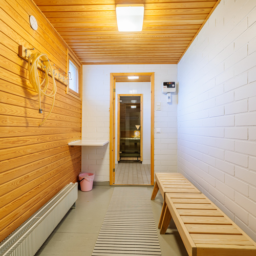 Taloyhtiön pukuhuone