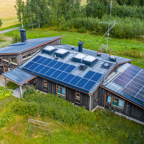 Omakotitalo, Vehmaskyläntie 360 a, Pieksämäki, Vehmaskylä, 5h, k, 3xkph, 2xwc, khh, s, 4xvh, uima-allas, 3xat, var, 275 m², 298 000 €