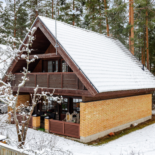 Omakotitalo, Kenttäkatu 4, Lappeenranta, k,oh,et,wc,pkh,pesuh,s    yläk.3x mh,wc,vh,p    at, 102 m², 69 000 €