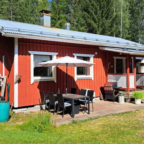 Mökki tai huvila, Uotilantie 90, Mäntyharju, Kuortti, Tupa, makuualkovi, 2 mh, k, rt, s, kph/wc, tk, kuisti, 62 m², 54 000 €