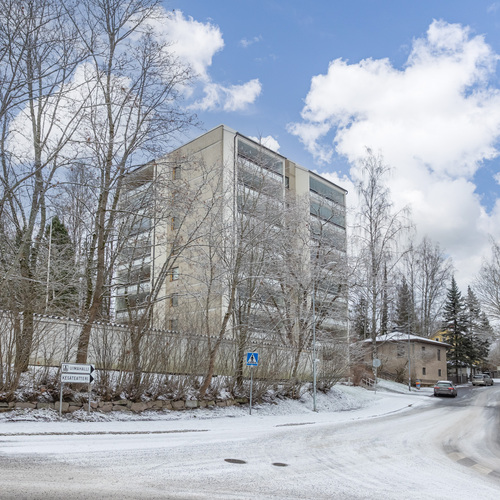 Kerrostalo, Isokäyrä 2-4, Riihimäki, Harjukylä, 3h, k, wc, vh, kph, s, lasitettu parveke, ak, 72 m², 87 000 €