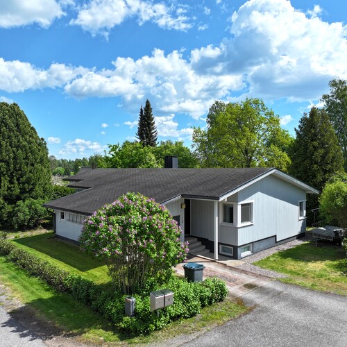 Omakotitalo, Raappeenkuja 4, Loviisa, Antinkylä, 4h + k + khh + s + kph + 2 wc + vh +, 151,00 m², 206 000,00 €