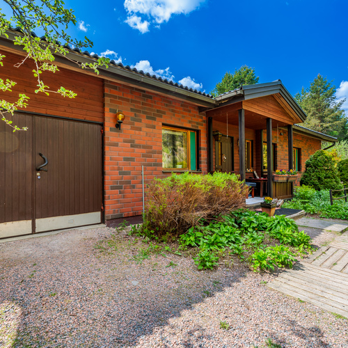 Omakotitalo, Kirkonkyläntie 122, Mikkeli, Suomenniemi, 4h, k, s, khh, var, at, 104 m², 75 000 €