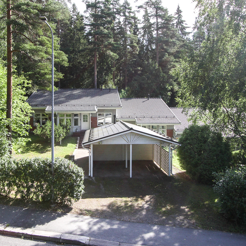 Rivitalo, Ilveskatu 22, Riihimäki, Hirsimäki, 4h, k, wc, vh, kph, s, terassi, ak, var, 102,50 m², 198 000 €