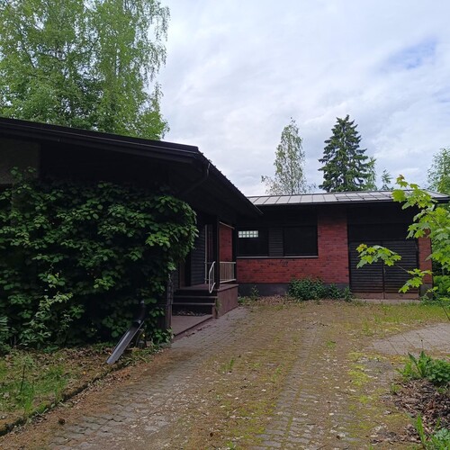 Omakotitalo, Kumelantie 13, Riihimäki, Kumela, 5 h, k, vh, wc, ph, kph, s, p, at, vaja, tekn.tila, varastotilaa, 106 m², 89 000 €