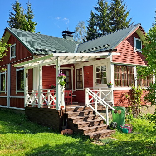 Mökki tai huvila, Hirvensalmi, Monikkala, Huruksentie 21, Tupak , mh, oh, kph/wc, et, lasik, kesähuone, ullakko, kellari, katettu kuisti, 60,00m², 59 000,00 €