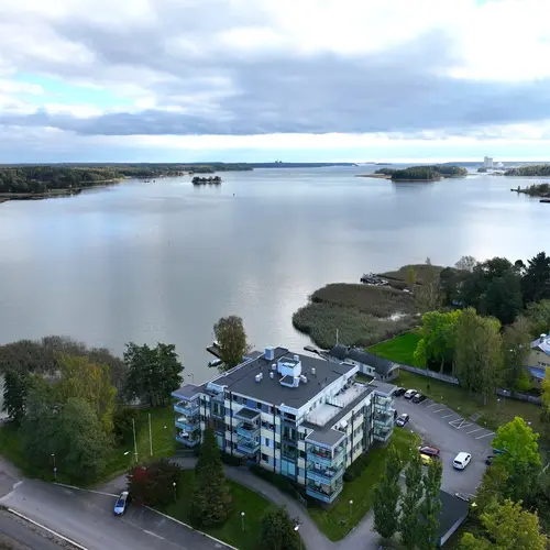 Kerrostalo, Tullisilta 5, Loviisa, 2h + avok + kph + s + khh + vh + parveke, 99,00 m², 336 000,00 €