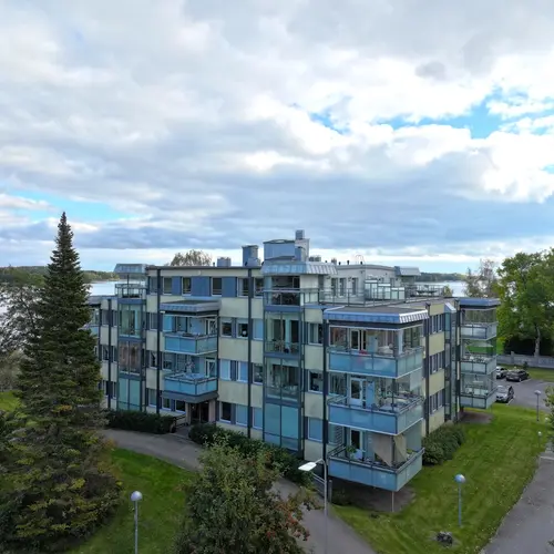 Kerrostalo, Tullisilta 5, Loviisa, 2h + avok + kph + s + khh + vh + parveke, 99,00 m², 336 000,00 €