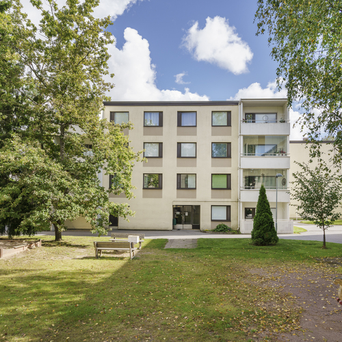 Sisäänkäynnin puoli