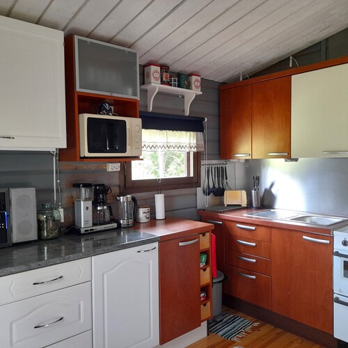 Mökki tai huvila, Ruokolahti, Kekäleenmäki, Hietaladentie 61 , tupa, tupakeittiö, sauna,pukuhuone,lasitettuterassi, 60,00m², 135 000,00 €