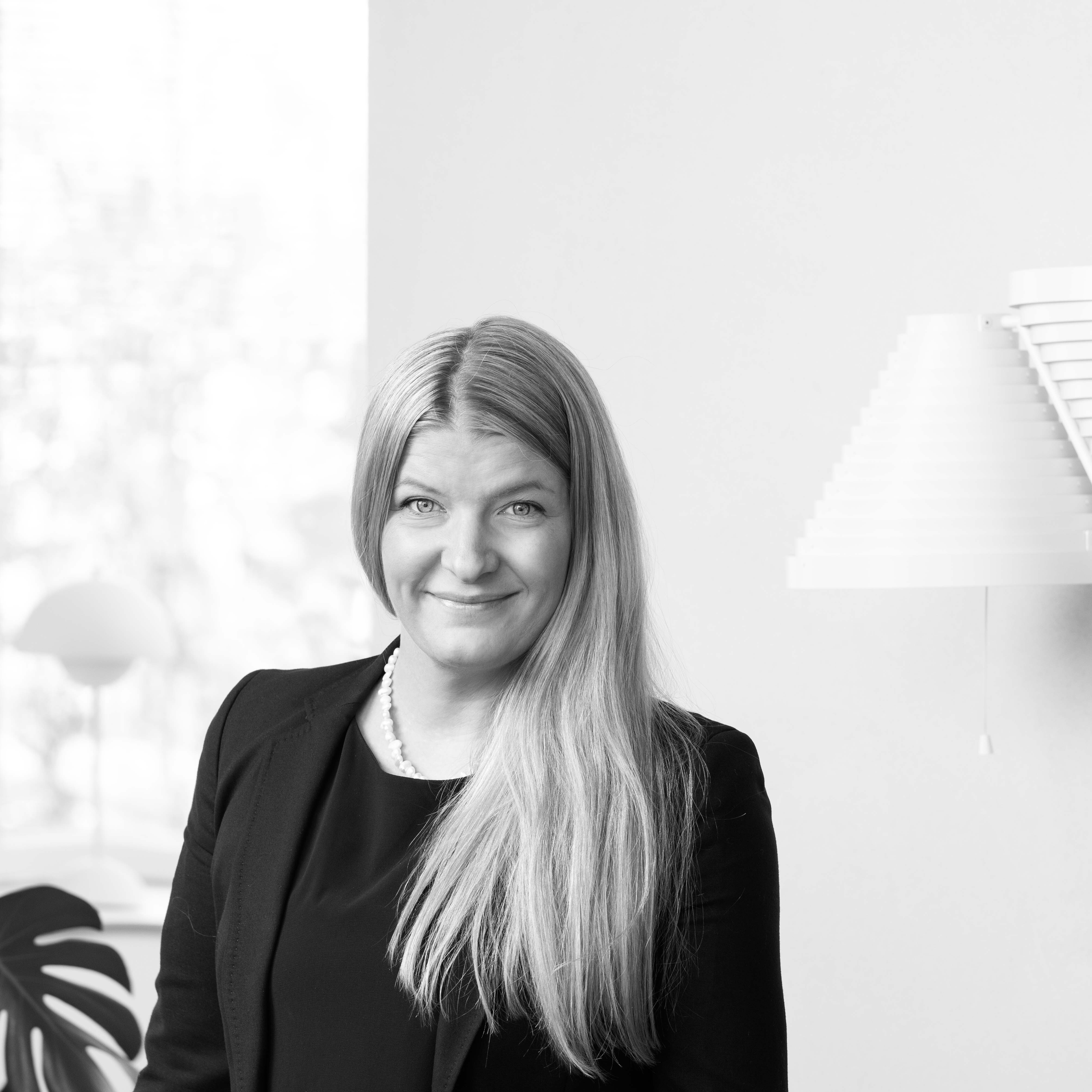 Kiinteistönvälittäjä Henna Tamminen 