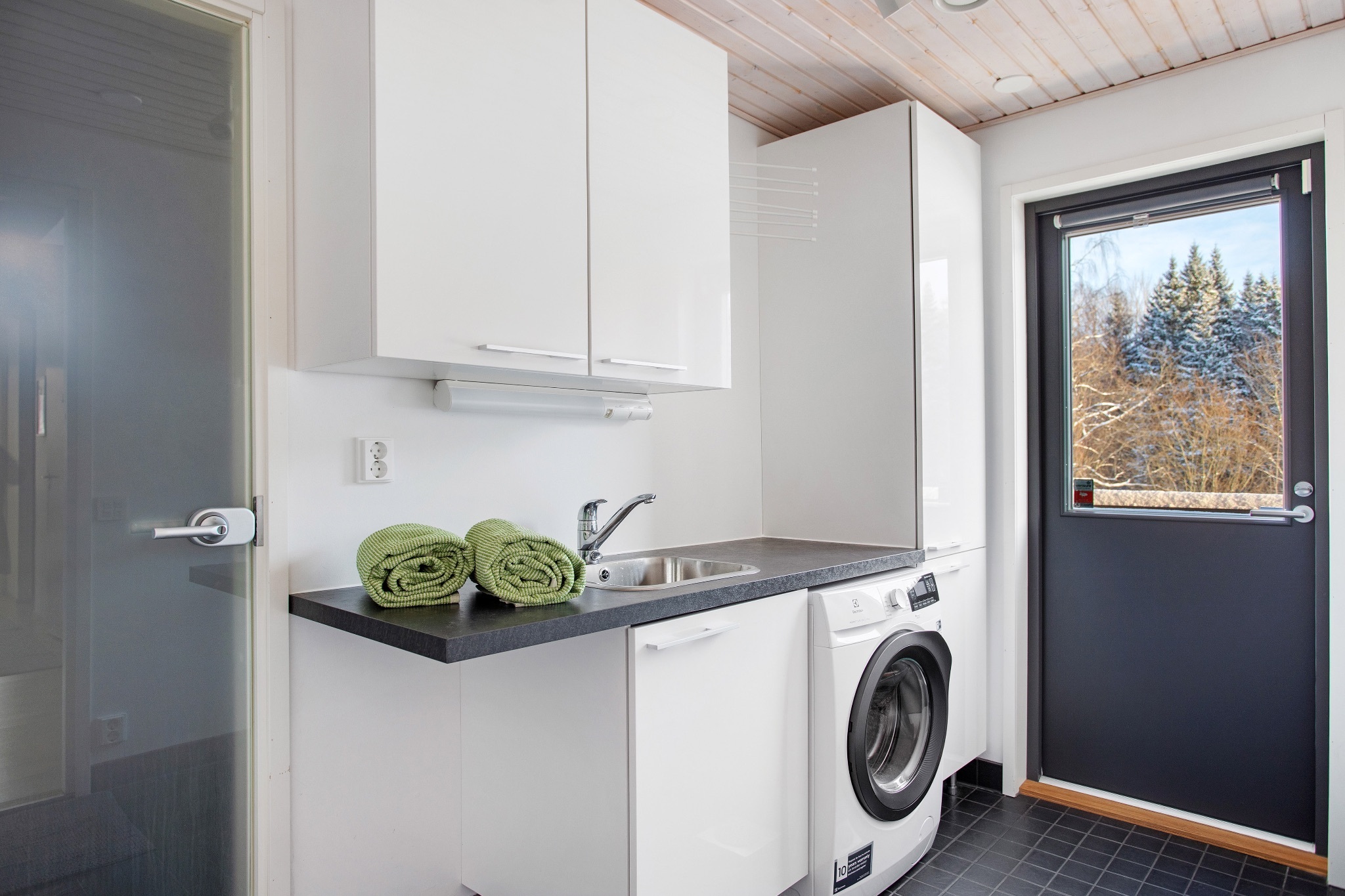 Suopellonkaari 27, 00630 Helsinki