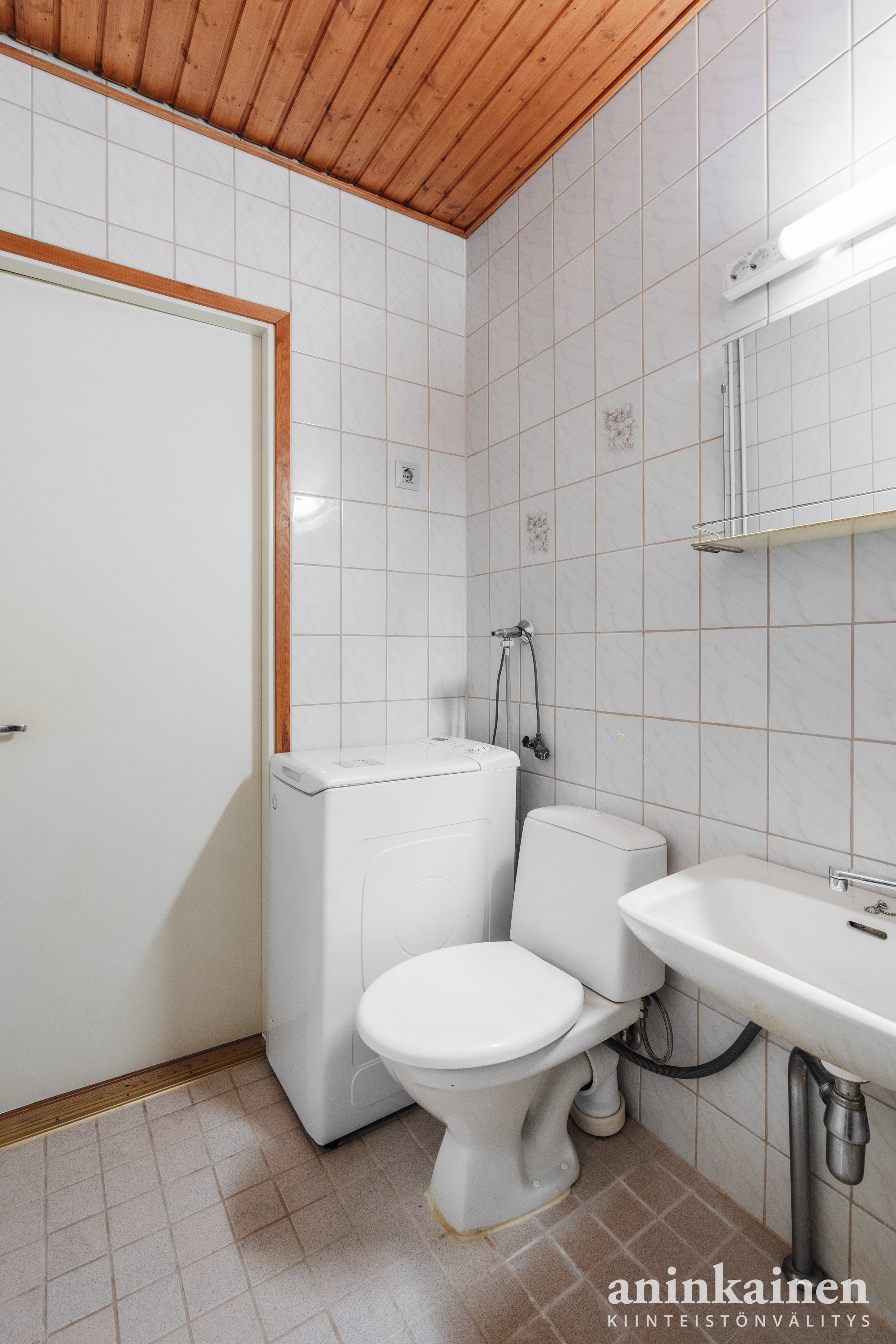 Tarvasjoen kirkkotie 6 A pienoiskuva 25