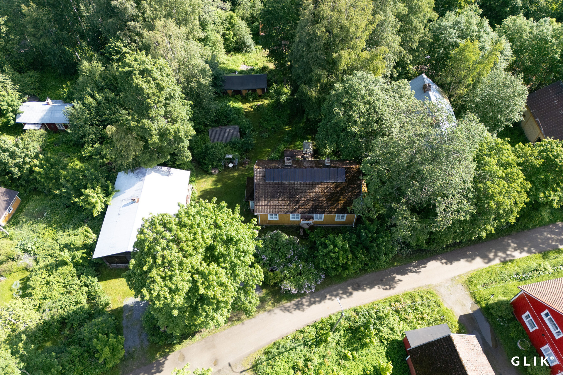 Puntarinraitti 52, 36810 Kuhmalahti