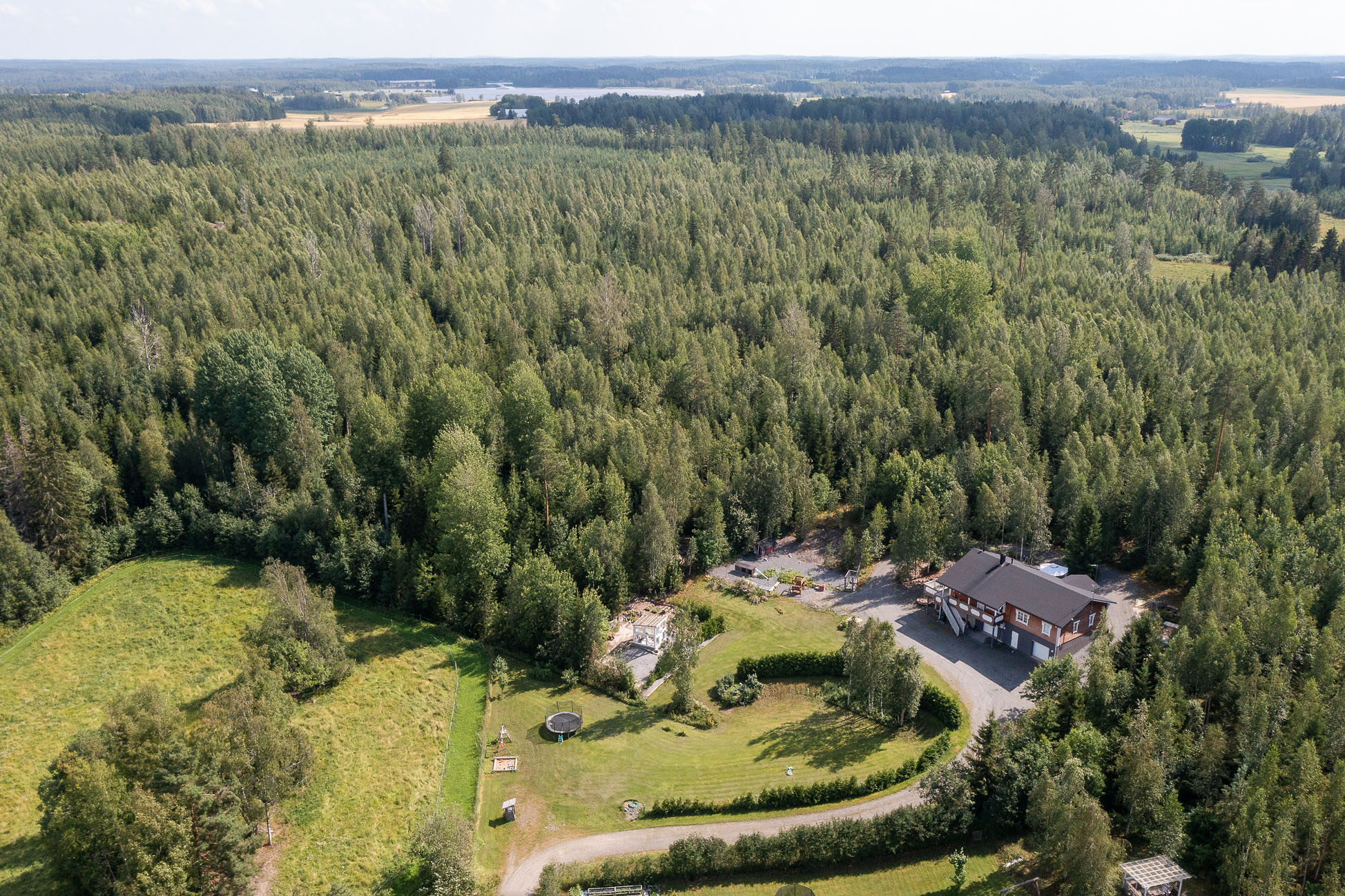 Murhianmäentie 42, 37470 Vesilahti