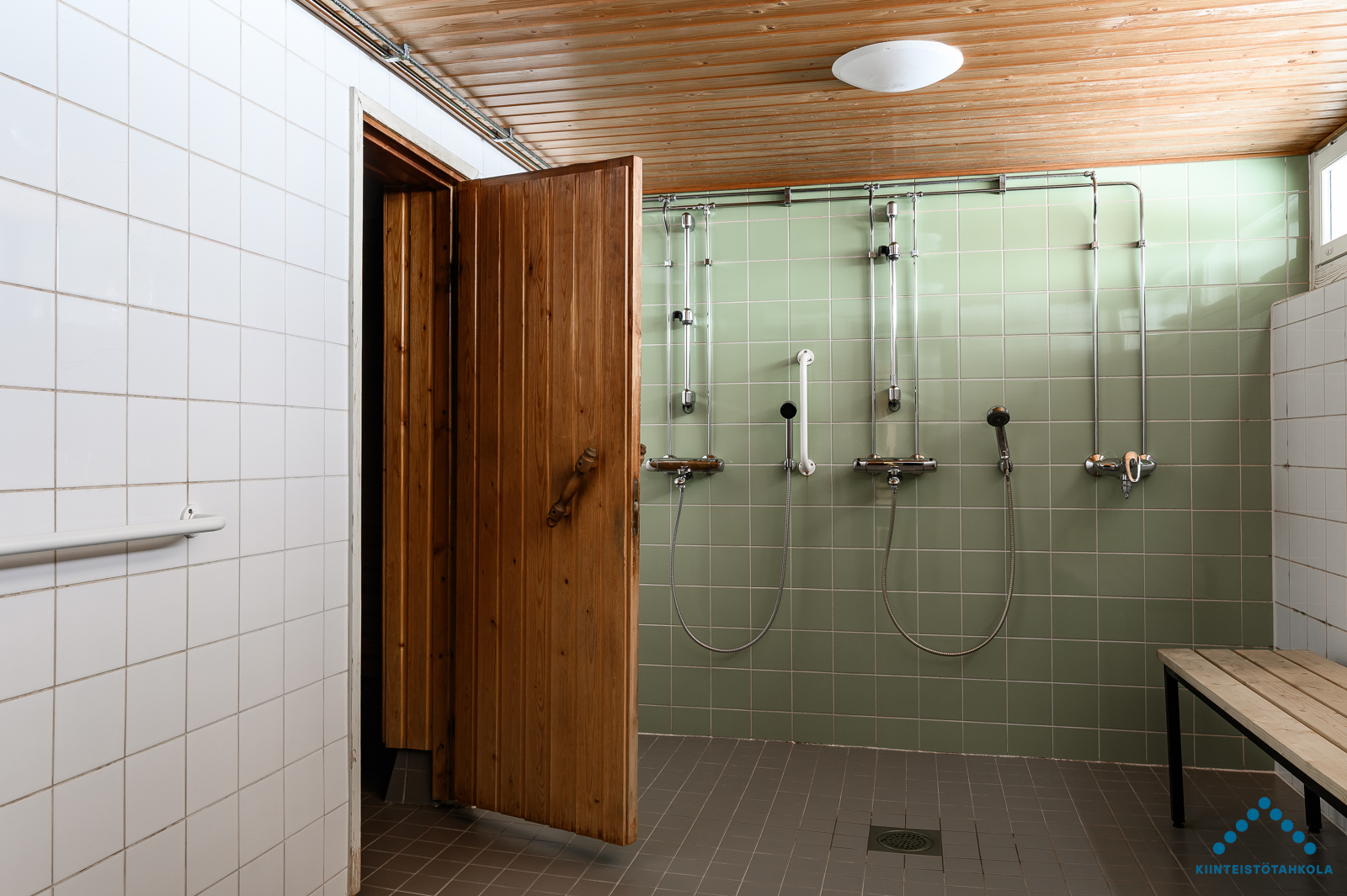 Taloyhtiön sauna/suihkutila