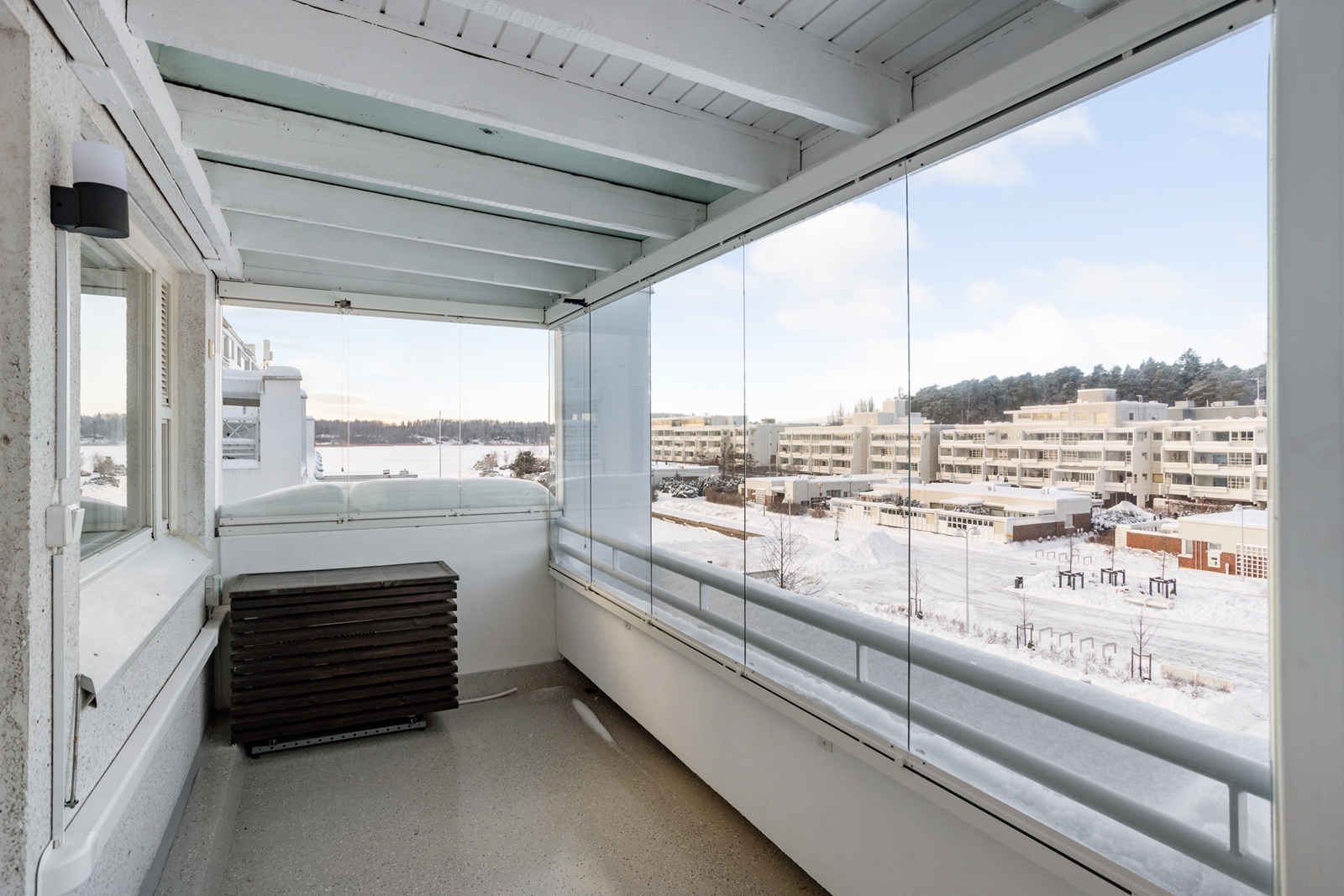 Parvekkeelta merinäköala