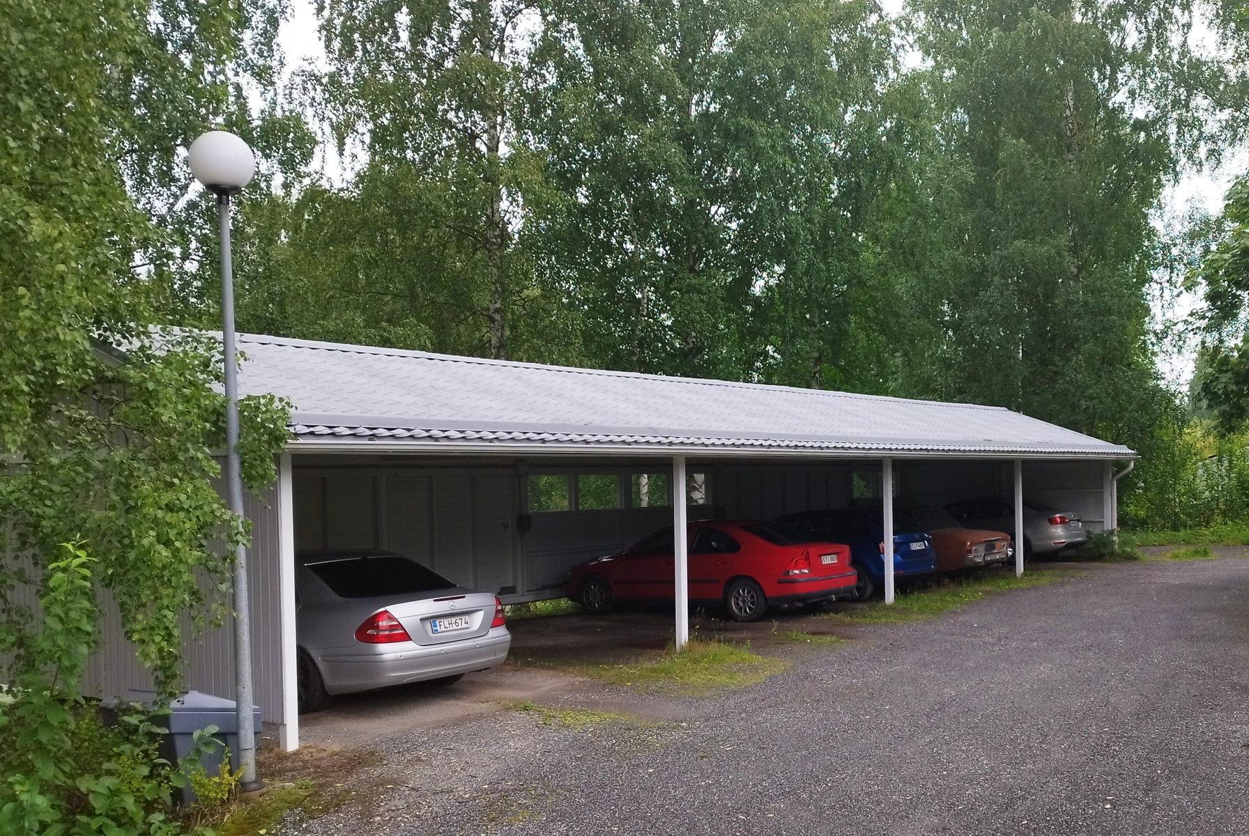 Oma autokatospaikka