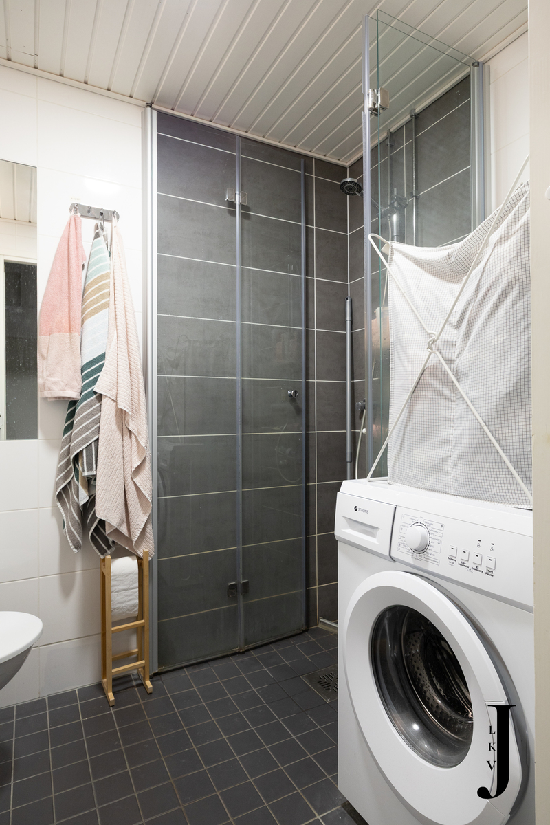 Kerrostalo, Kaarikuja 5, Helsinki, Kontula, 3h, k, kph, 72 m², 149 000 € 11 30e27af4 c867 47d1 8897 6c8b055f844b
