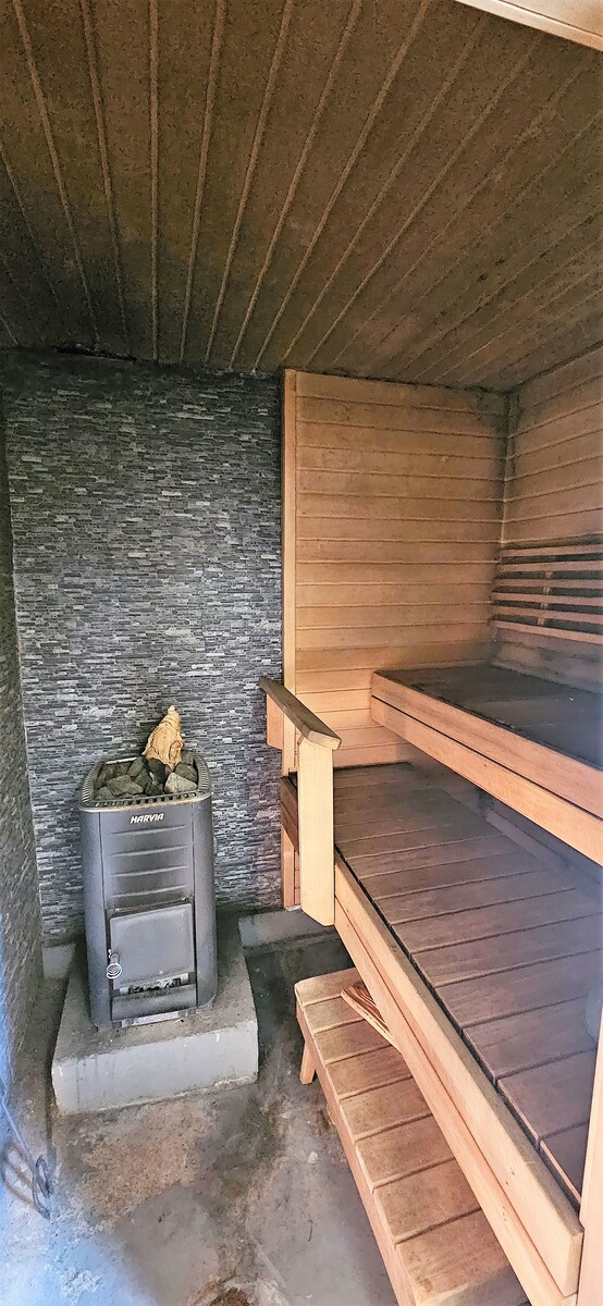 Sauna.