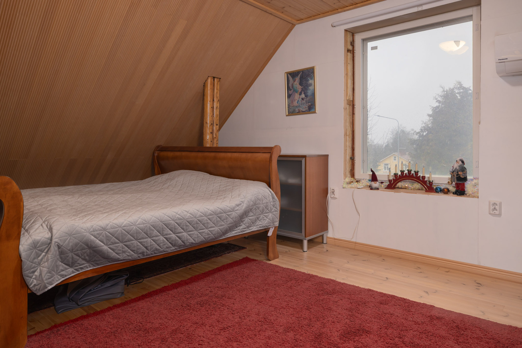 Yläkertaa, makuuhuone