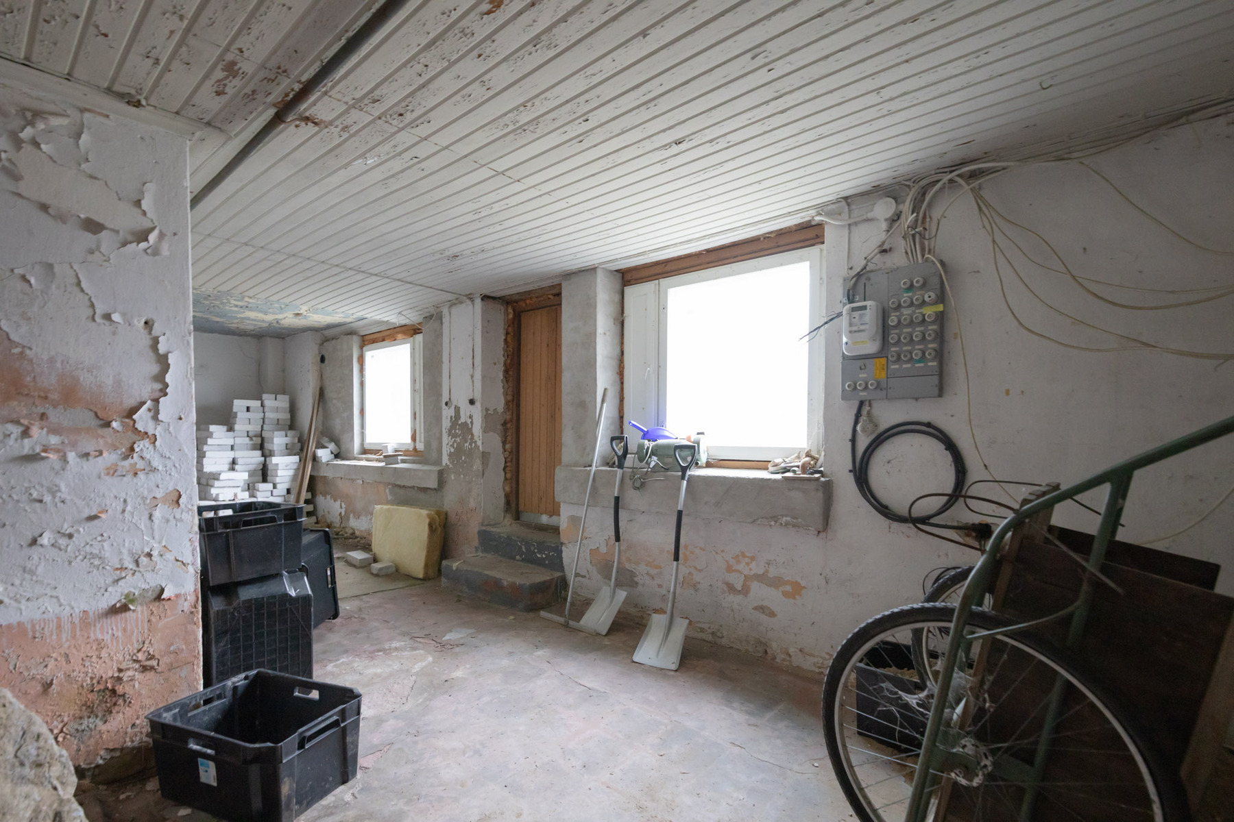 Vanhan puolen kellaria