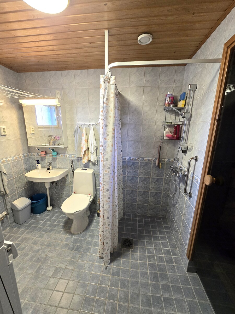 Kylpyhuone.