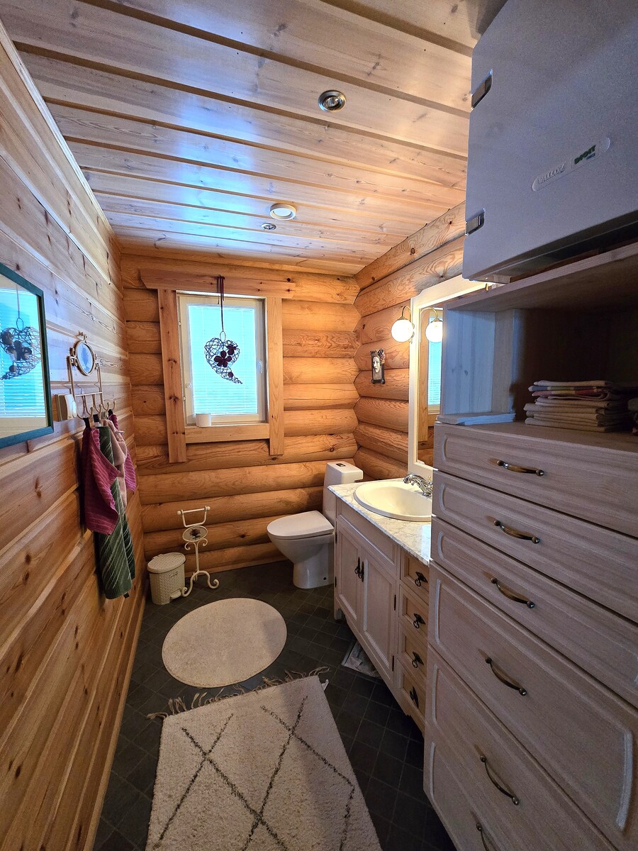 Erillinen wc.