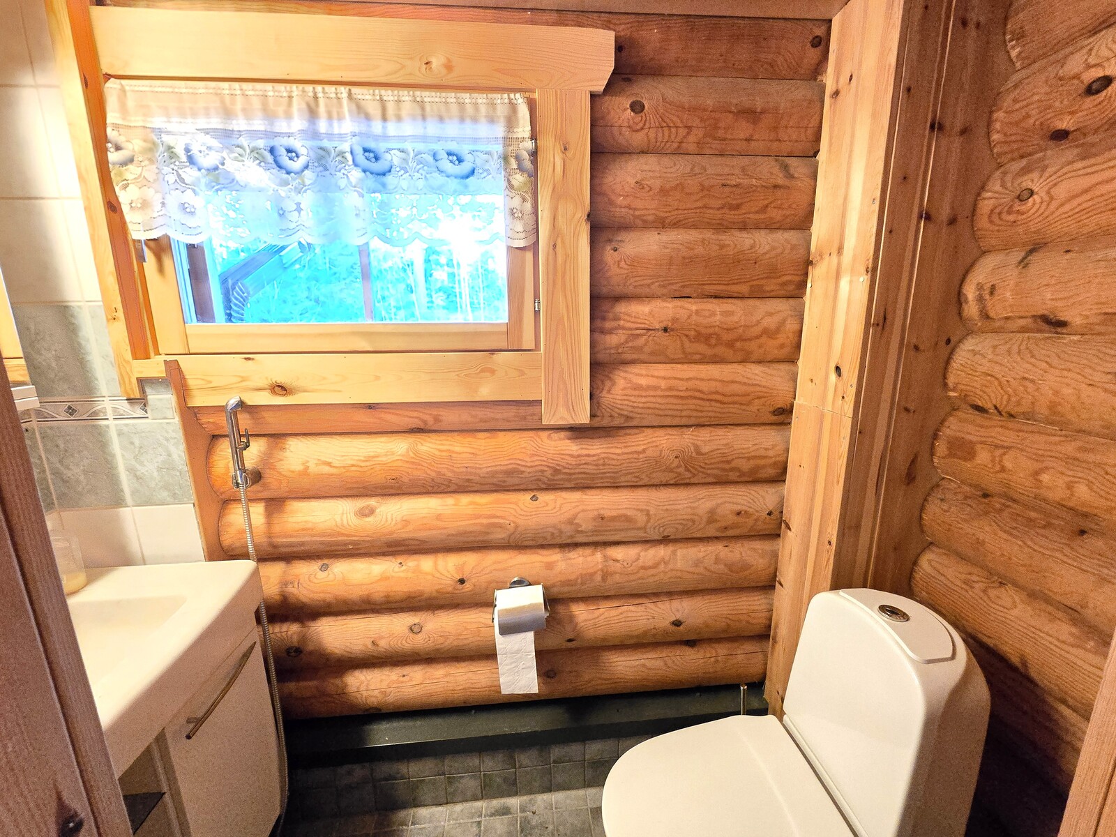 Sisä-wc.