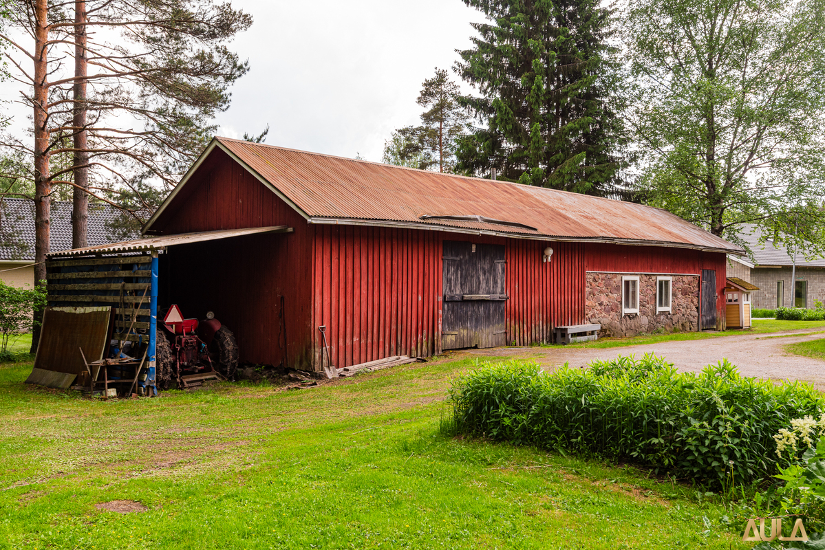 Varastorakennus