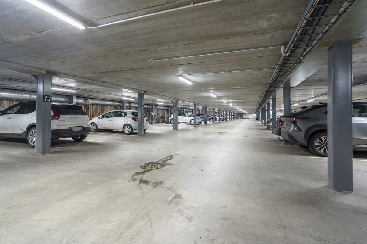 Autopaikkaa ei ole pakko ostaa.