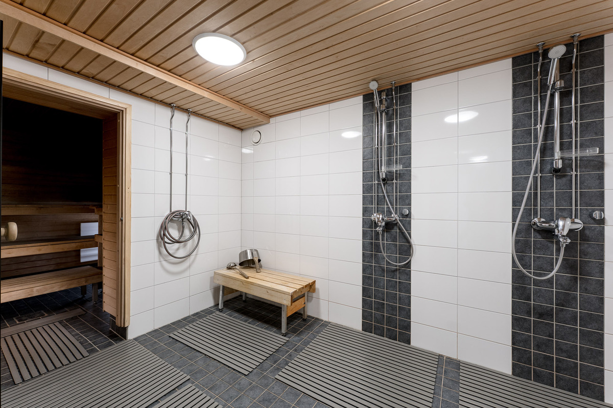 Saunaosaston pesuhuone