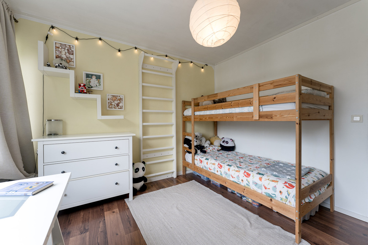 Makuuhuone 2. nurkasta