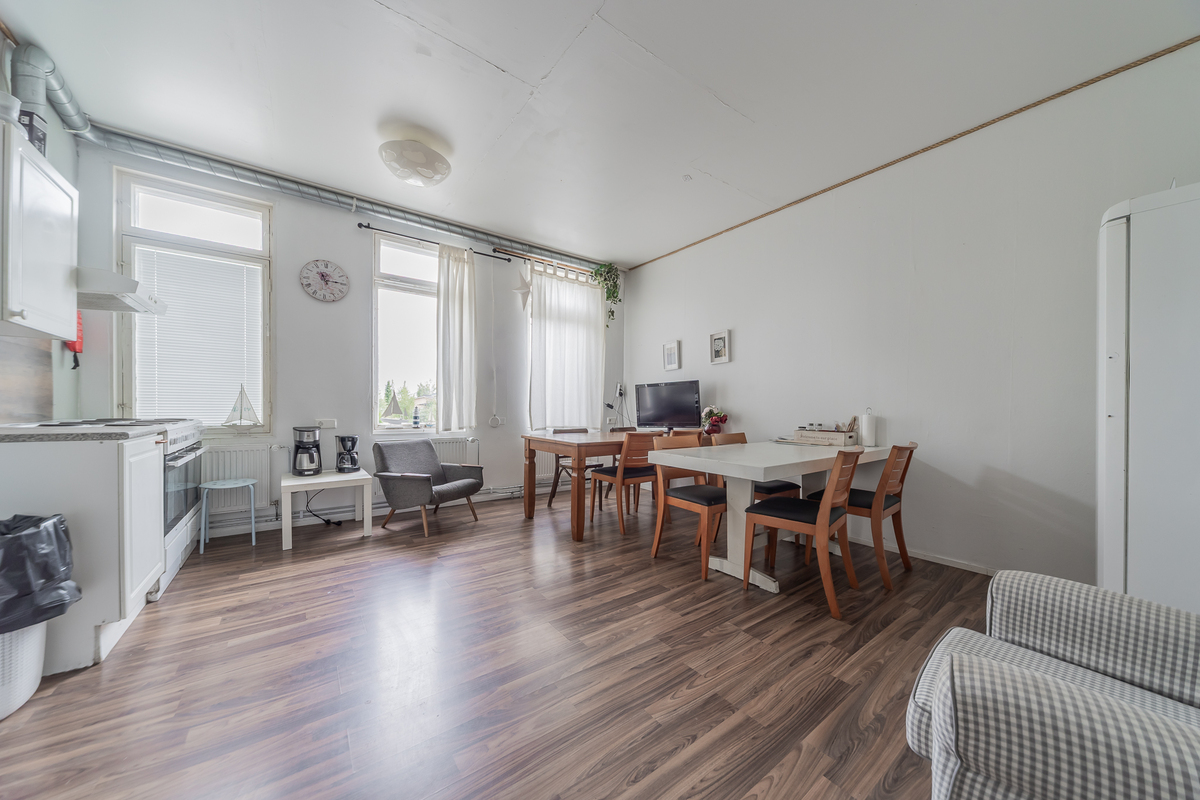 Majatalon yhteiskeittiö