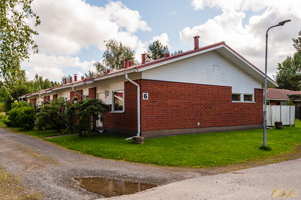 Rivitalon pääty