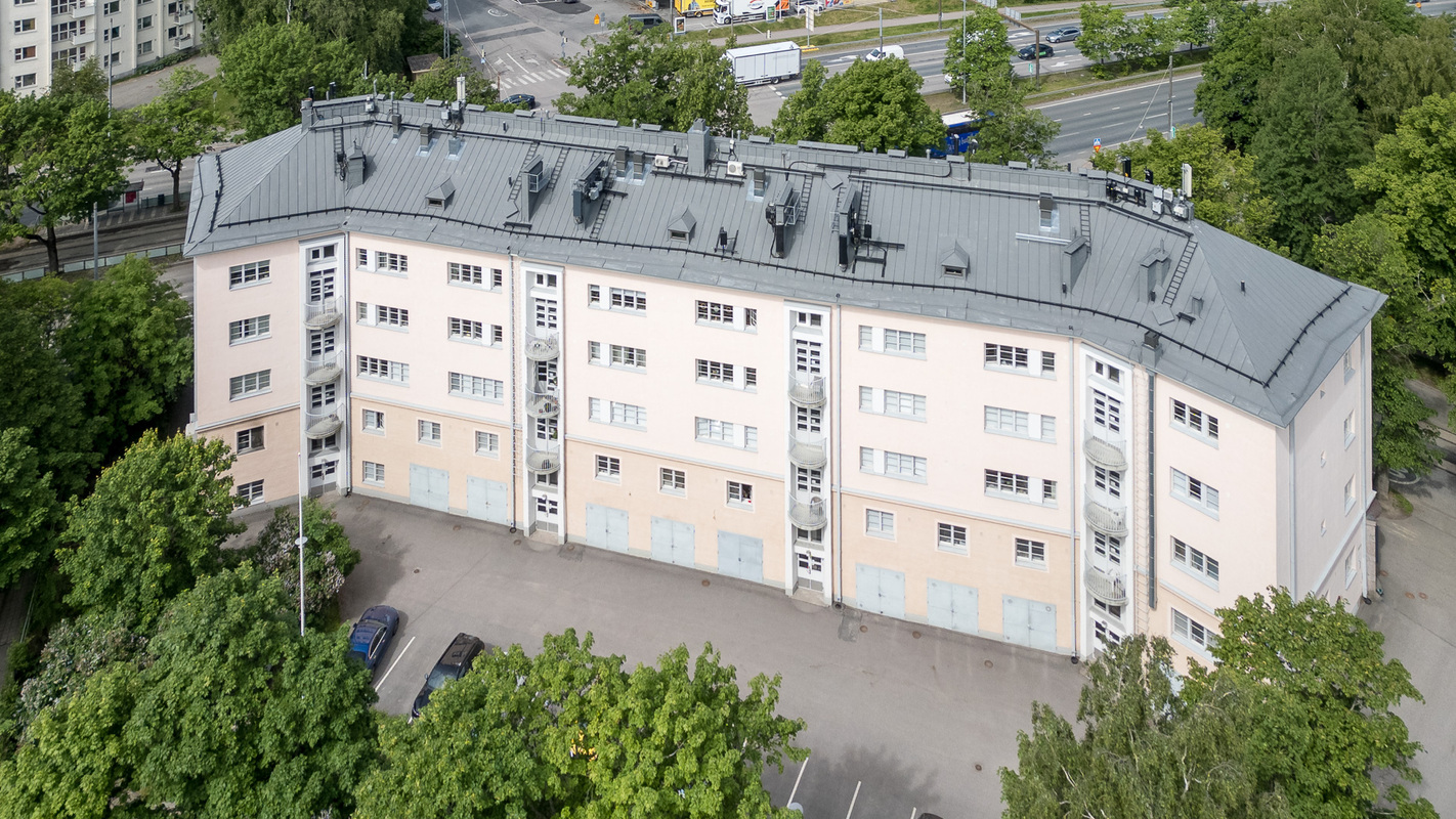 Ilmakuva sisäpihan puolelta