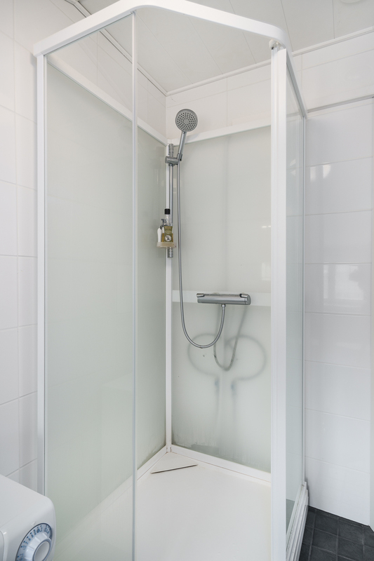 Suihkukaappi ei ole välttämätön.