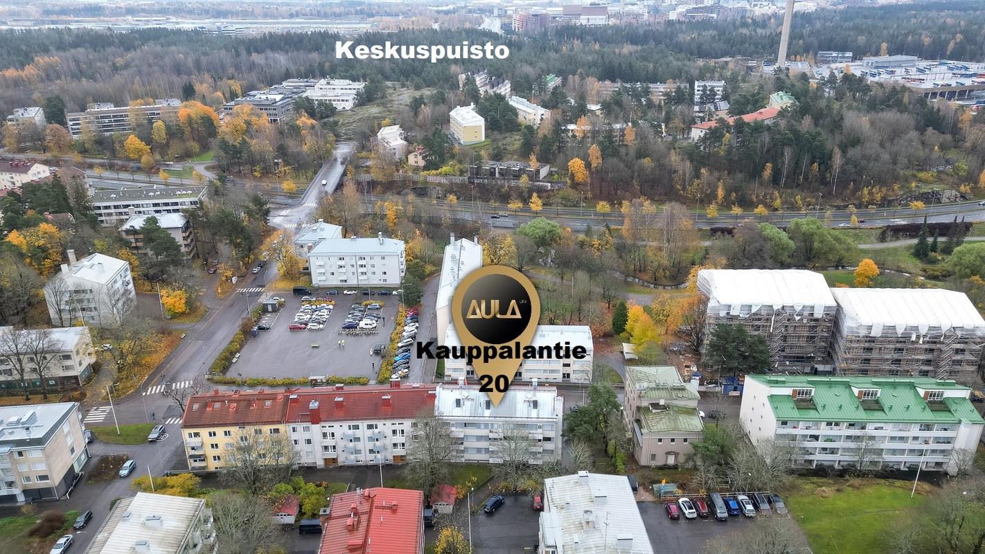 Ilmakuva idästä, keskuspuistoon on noin 500m matkaa